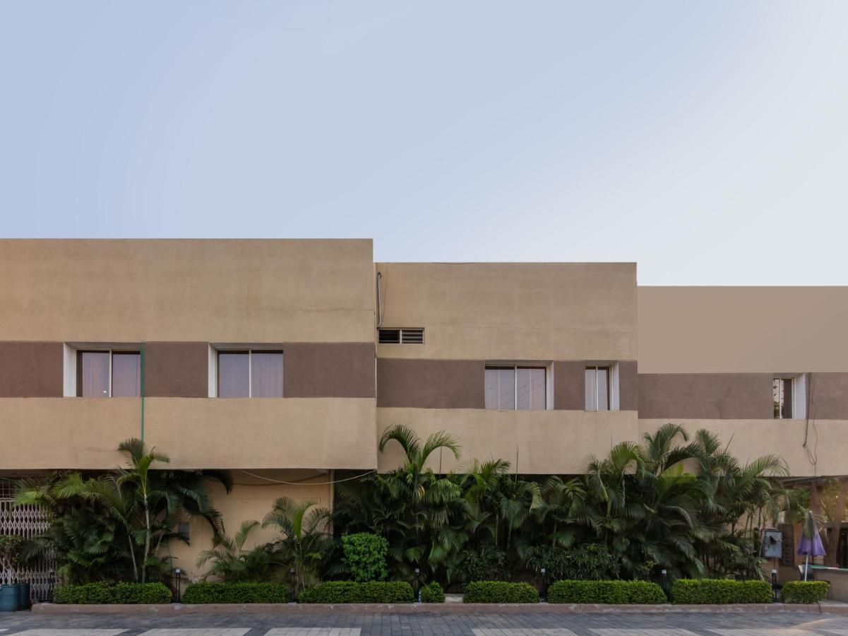 Hotel Oyo 60966 Balaji Upvan Kāsandra Exterior foto
